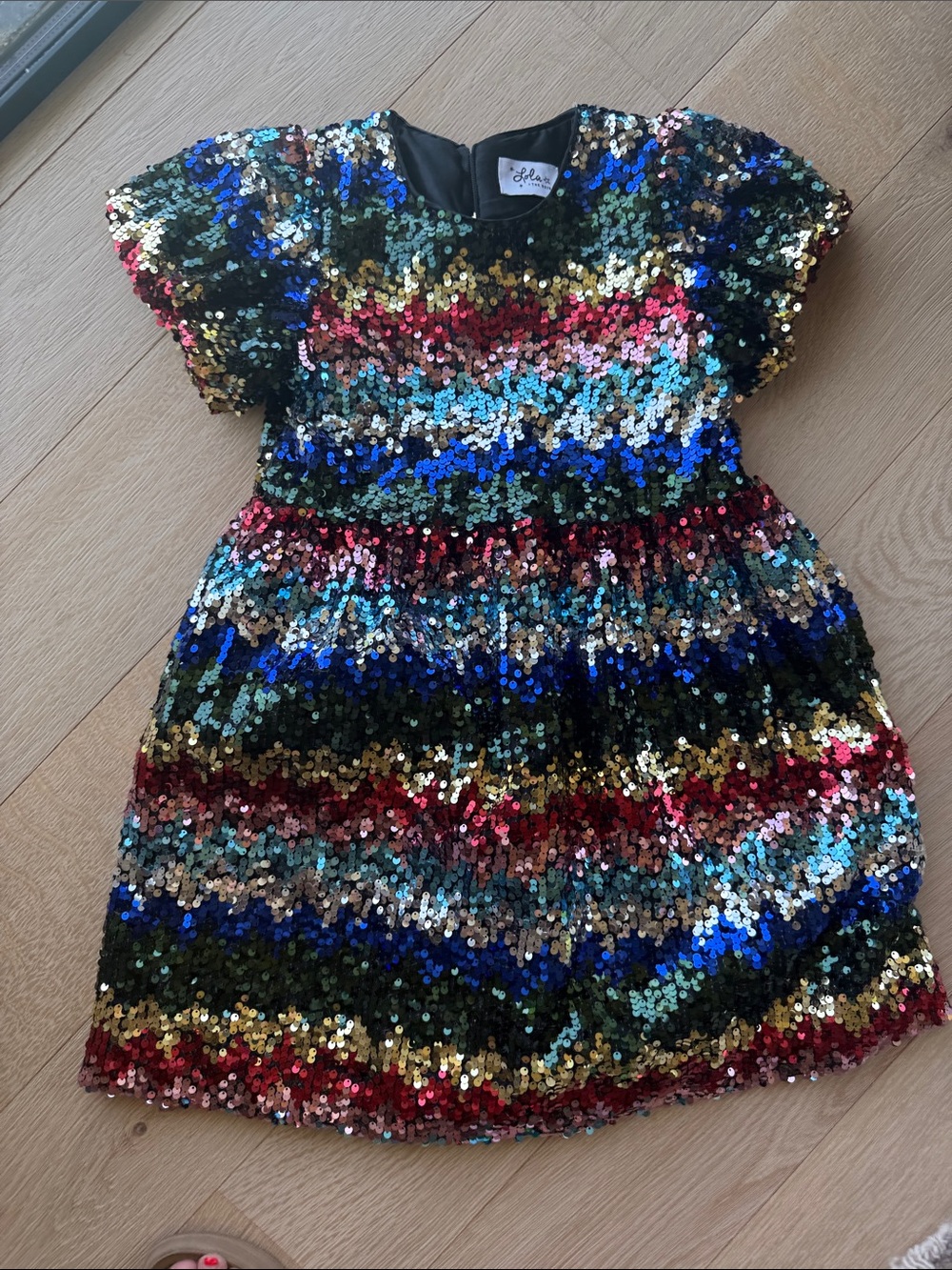 Lola + The Boys Rainbow Sequin dress 8y 💓🌈
